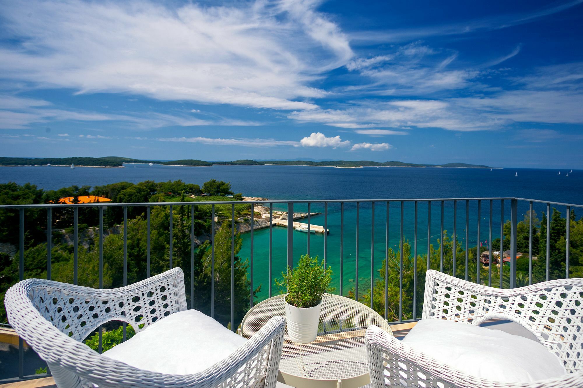 Blue Bay Residence Хвар Екстериор снимка